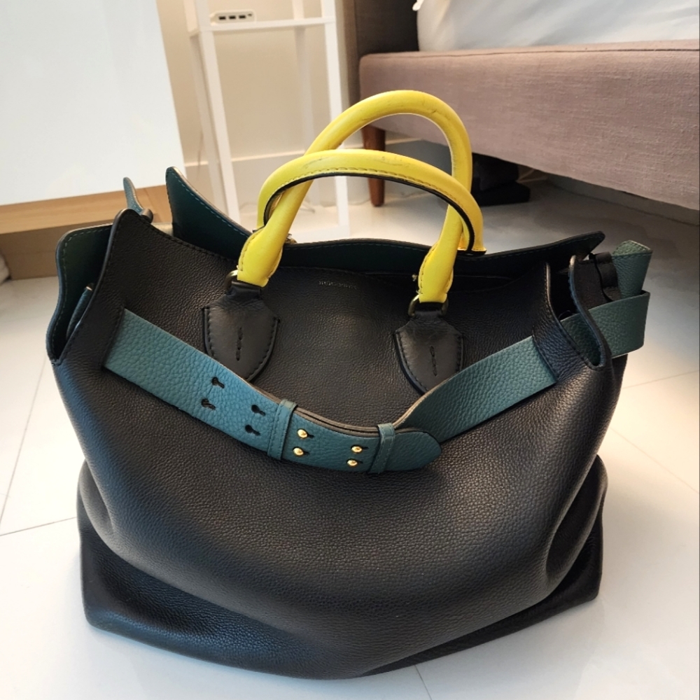 Limited Edition, shown on runway. Large Burberry Belt Bag in Navy, green, yellow